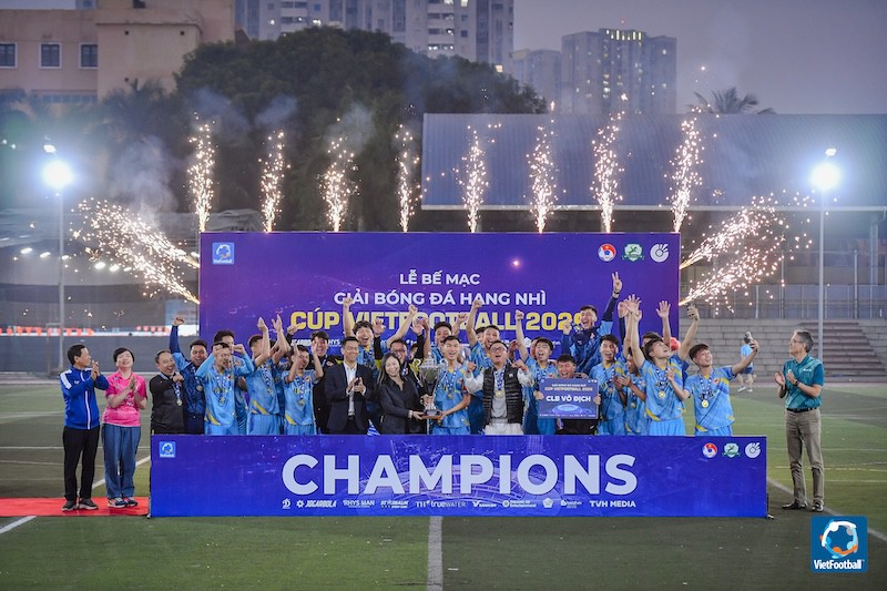 Khởi động Giải bóng đá hạng Nhất - Cúp VietFootball 2026 