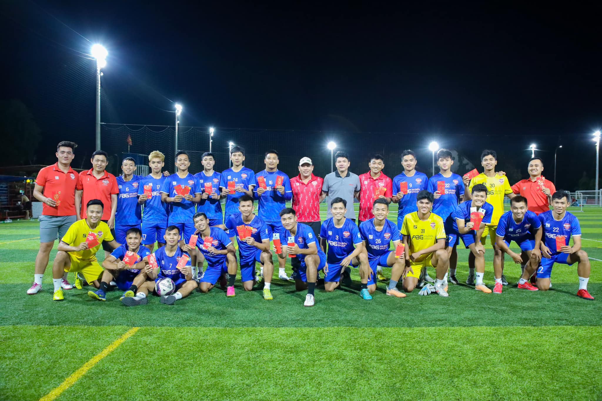 Các CLB trở lại tập luyện đầu Xuân, háo hức chờ mùa giải 2024
