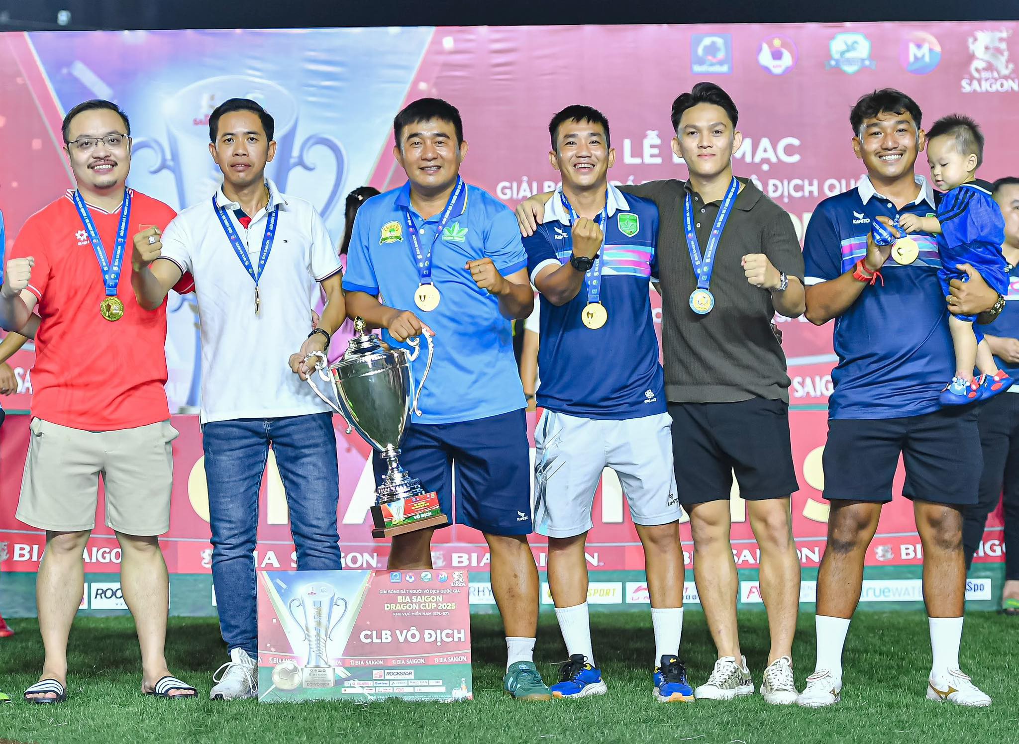 36 Hoàng Nông Thảo Vy đổi tên, thực hiện “Thanh Hoá hoá” đội hình dự VSC-S5