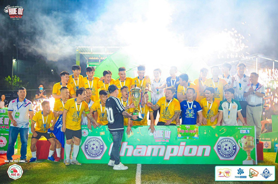 Hải Gầy tỏa sáng, FC Chill Chill đăng quang giải 7 người đông nhất xứ Huế
