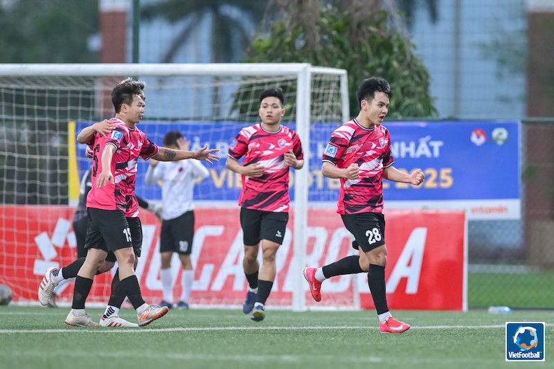 Vòng 2 HL1-S9: DTS nối dài mạch thắng, Dầu Khí Đông Á có 3 điểm đầu tiên