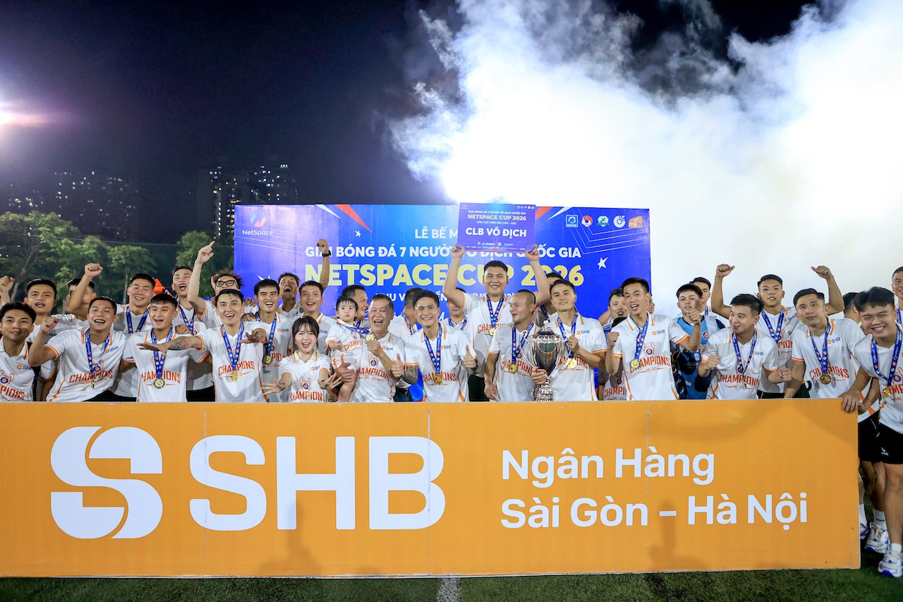 HLV Quốc Long: "Chức vô địch HPL chỉ là bước khởi đầu, phía trước chúng tôi còn nhiều mục tiêu lớn"